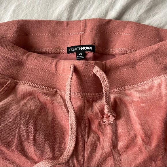 Brand new set - Picture 2 of 8